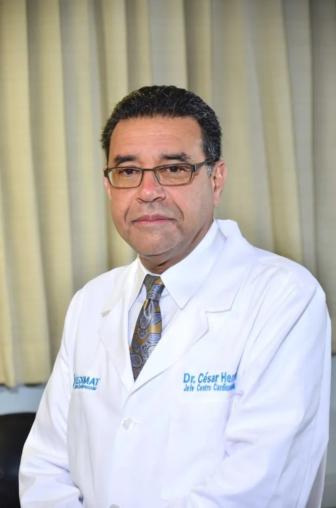 Dr. César Herrera